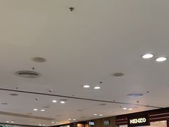 -东荟城名店仓