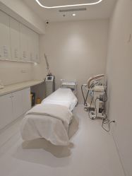 -SKINIST丽铂医疗美容