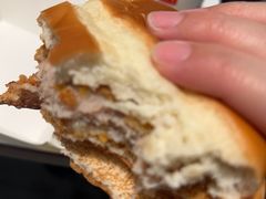 -麦当劳(上海虹桥站30B检票口楼上)