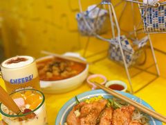 -嗨皮儿·现蒸面皮(抄纸巷店)