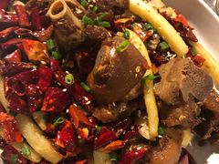 -龙巢盱眙龙虾·牛蛙·烧烤宵夜(八卦岭店)