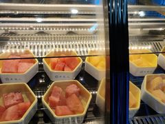 -来龍儿鲜切牛肉自助老火锅