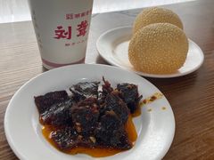 -刘聋子粉馆(张家界总店)
