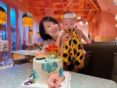 鲜花主题款蛋糕-艾加柒克蛋糕茶歇甜品台(春熙路店)