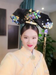 -盘子女人坊生日照·摄影馆(华强店)