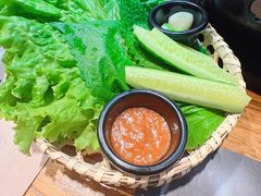 生菜拼盘-黑牛の店·和牛烧肉(大悦城店)
