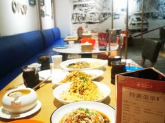 -渝信川菜 · 川味家常菜(财富购物中心店)