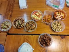 -弄堂里(西溪龙湖天街店)