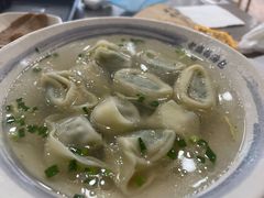 荠菜鲜肉馄饨-老盛昌汤包(北艾店)