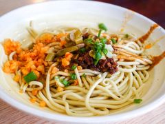 招牌热干面-德泓面馆(颐高店)