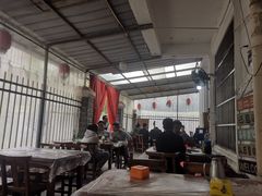 大堂-郭场火锅鸡(梁山头店)