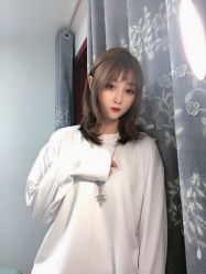 -I+造型烫发染发