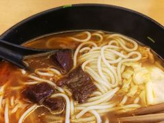 -三千粉牛肉米粉(来客茂店)