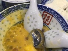 多芒小丸子-赵记传承特色牛奶甜品(泉城广场店)