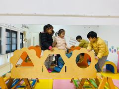 -MuaKids Garden