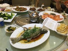 -粤盛海鲜平价店(洛溪食街店)