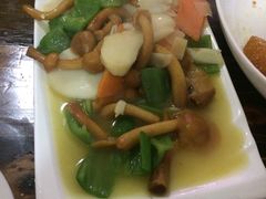 -乡土特色.冷锅鱼.牦牛肉汤锅