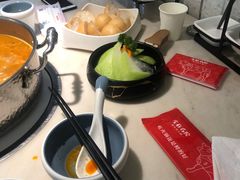 -左庭右院鲜牛肉火锅(浦江欢乐颂店)