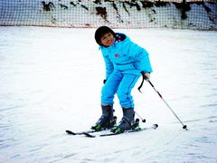 -采薇庄园四季滑雪场