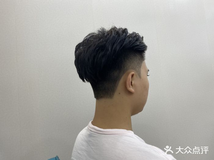 aim113美发沙龙(名雅世家店)男士造型图片