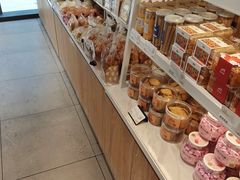 -皇冠幸福里动物奶油生日蛋糕(光谷软件园店)