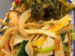 -田家大院东北农家菜铁锅炖(西安总店)
