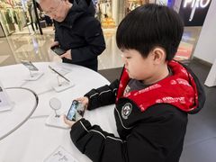 -Apple授权专营店(五彩城店)