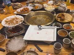 -顶顶汤火牛排火锅·经典铜锅涮肉