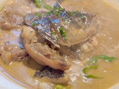 -黄泥岗·地道湖北菜(奥特莱斯店)