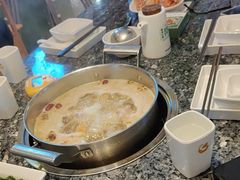 -一席地·本地鸡窝·杭帮鸡火锅(萧山银隆百货店)