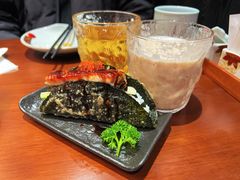 蒲烧鳗鱼寿司塔-8PINTS八品脱·日料·烧鸟·精酿小酒馆(莘庄店)