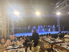 -渔家火锅·海鲜自助餐·演艺(亚龙湾天域酒店)