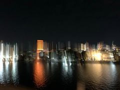 -Lake Shore Hotel & Restaurant
