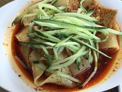 -巴依兄弟西域美食(机场店)