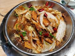 -荷花亭·湖北融合菜(十堰武商MALL店)