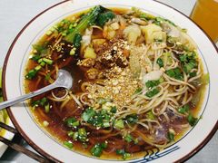 酸汤臊子面-大嘻咹biangbiang面(历史博物馆店)