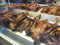 -老鼎万春卤菜(五代传承创始老店)