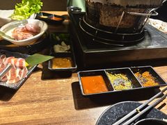 -山居屋炭火烧肉(厚街万达店)