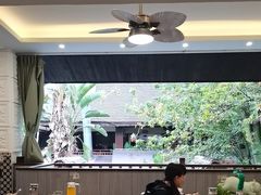 -简朴寨傣味餐厅