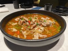 -本来精品川菜(嘉里中心店)