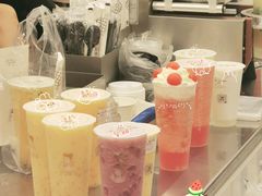 -沪上阿姨·精选茶饮(融创公馆店)