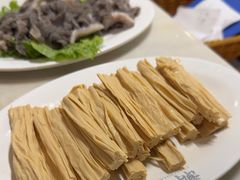 -唔品潮汕自助牛肉火锅(洪文店)