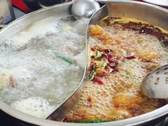 -老石黑山羊毛驴肉火锅(金凯广场店)