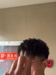 -米娜男士新国潮理发馆