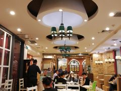 大堂-闫府私房菜(经四路万达店)