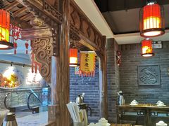 -张氏宽窄巷成都名小吃(茂业百货华强北店)