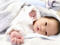 -萧乐母婴·住家月嫂·育婴师