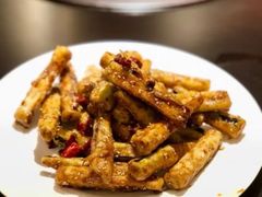 -梧桐树下(云锦世家店)