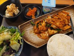 -炼瓦家日式烧肉·寿喜烧(融创精彩天地店)