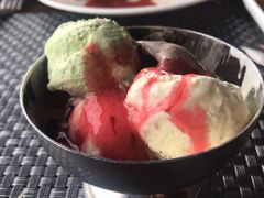 -荣誉国际酒店-云顶旋转餐厅